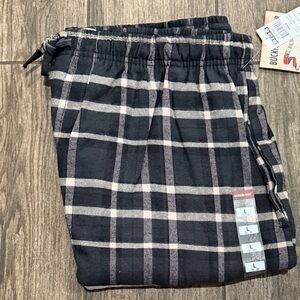 NWT Buckhorn River Black and Tan Flannel Lounge Pants
